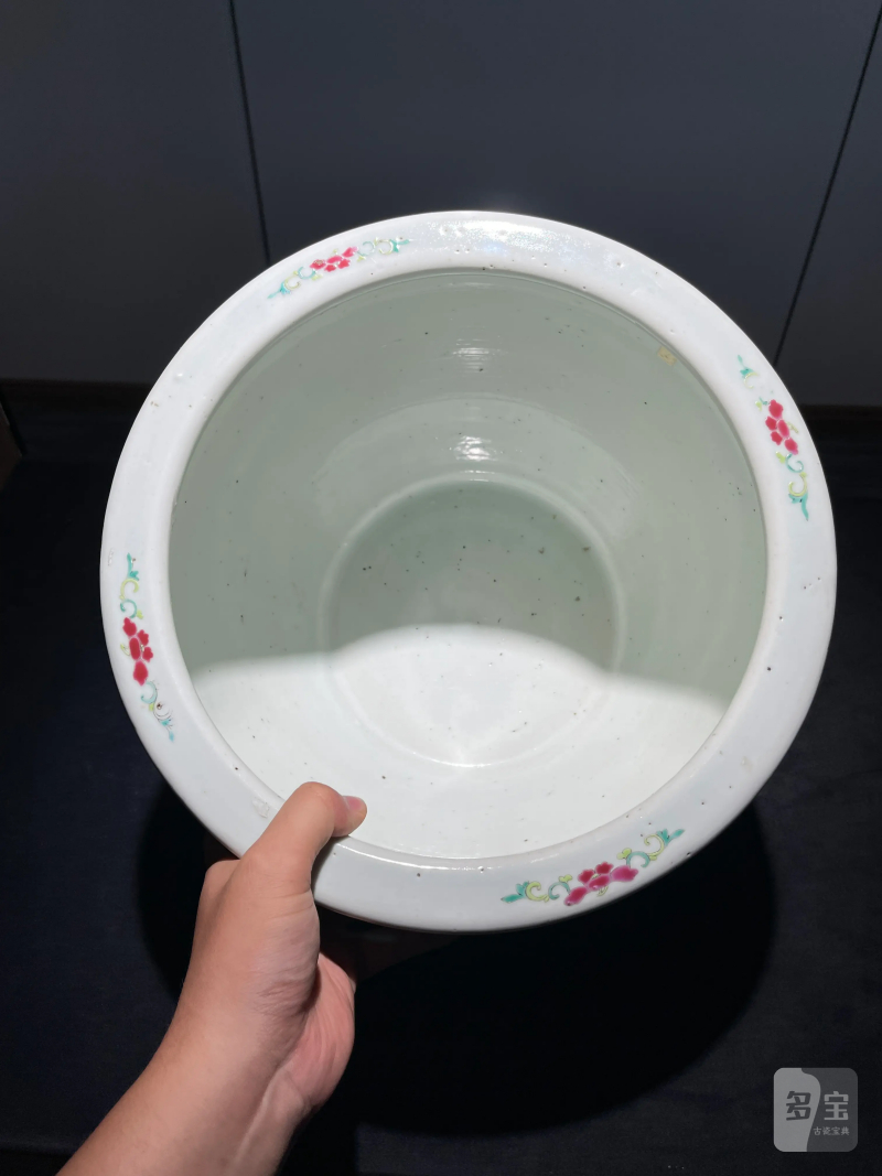 清晚期 粉彩花卉纹卷缸 - 图10